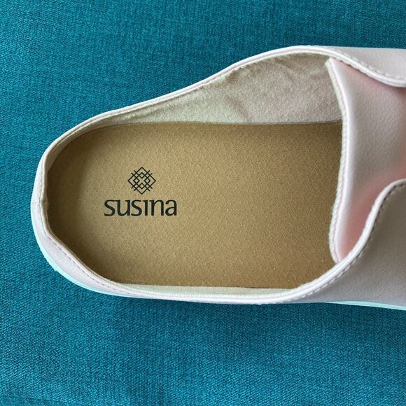 Susina Women's Bristol White Faux Leather Mule Clog Round Toe Sneaker Size 9.5 - Picture 4 of 7